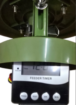 COMEDERO AUTOMÁTICO 6v + BIDON 60 LITROS + ASA - Imagen 3