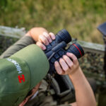 Binoculares térmicos multiespectro HIKMICRO Habrok Pro HX60LS con telémetro + IR 850nm 940nm - Imagen 3