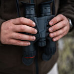 Prismáticos Visión Nocturna/Térmica  Multiespectro con telémetro + IR 940nm HABROK 4K HE25LN HIKMICRO - Imagen 4