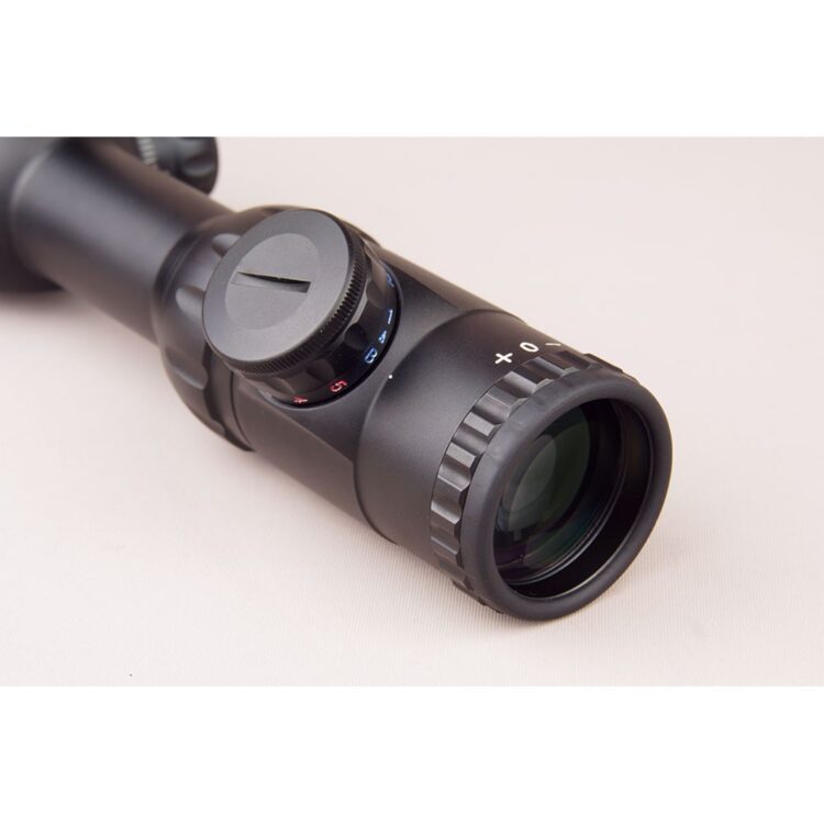 Visor KONUS F30 1er plano 8-32x56 - Imagen 3